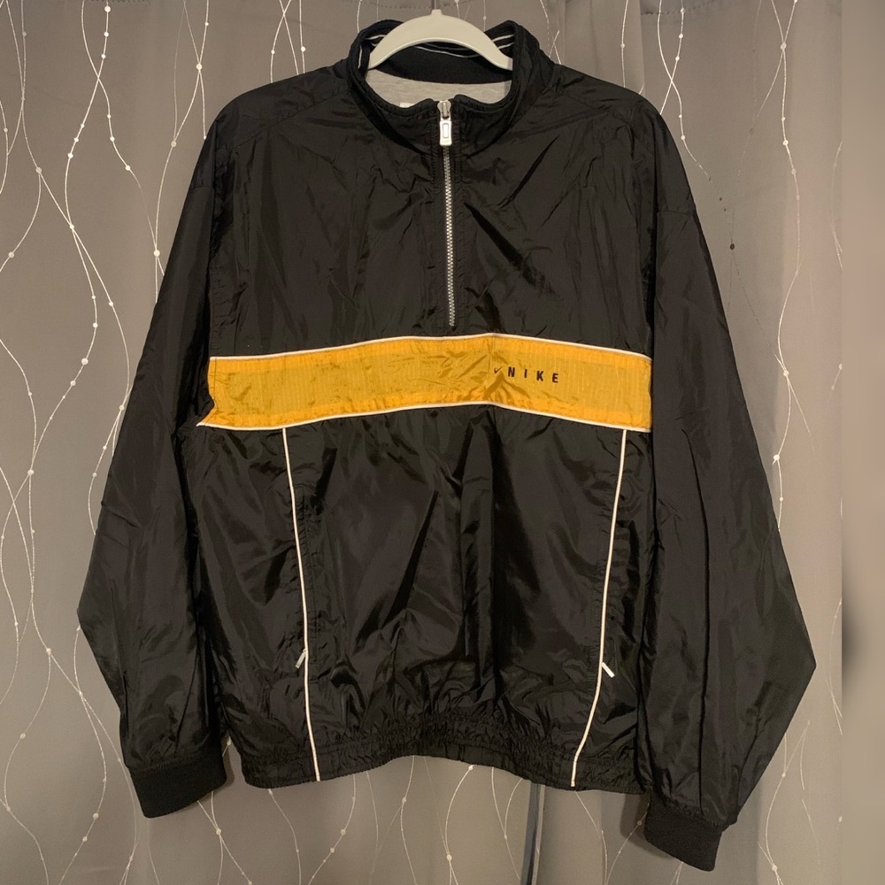 Vintage Nike Mens Windbreaker!